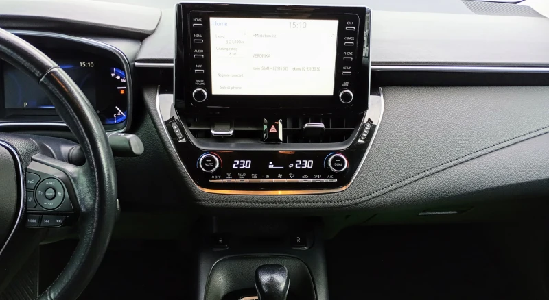 Toyota Corolla 1.6i 132 кс Automatic, снимка 10 - Автомобили и джипове - 52814319