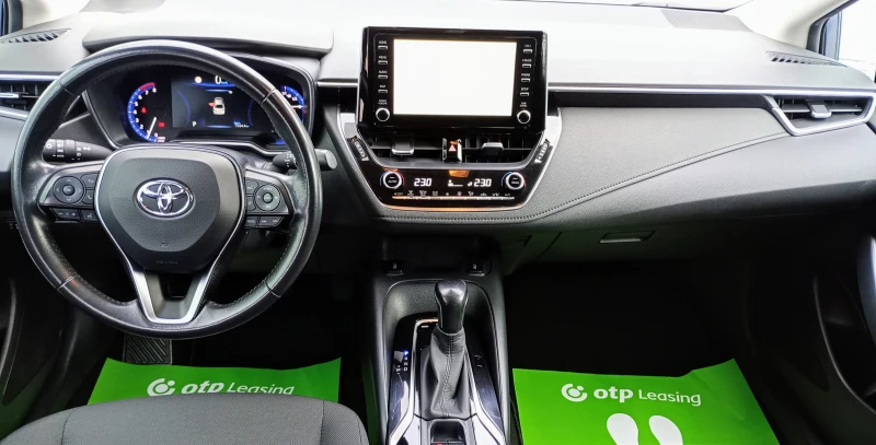 Toyota Corolla 1.6i 132 кс Automatic, снимка 9 - Автомобили и джипове - 52814319