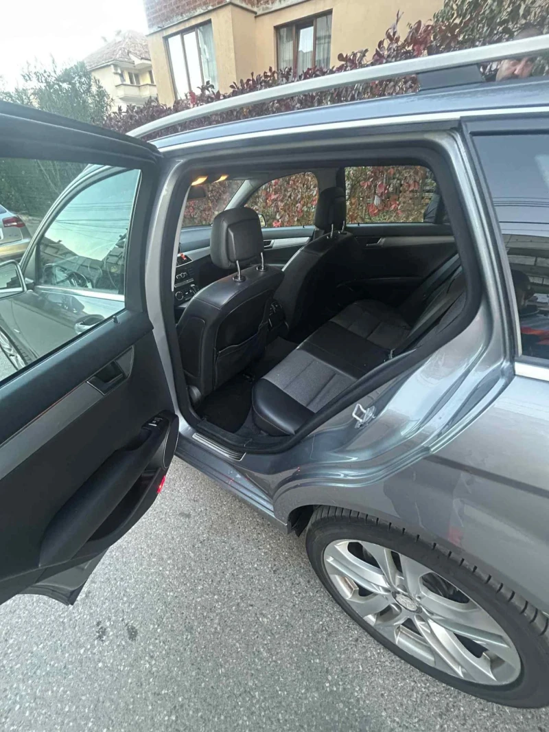 Mercedes-Benz C 250 C250CDI T 4m, снимка 4 - Автомобили и джипове - 52906701