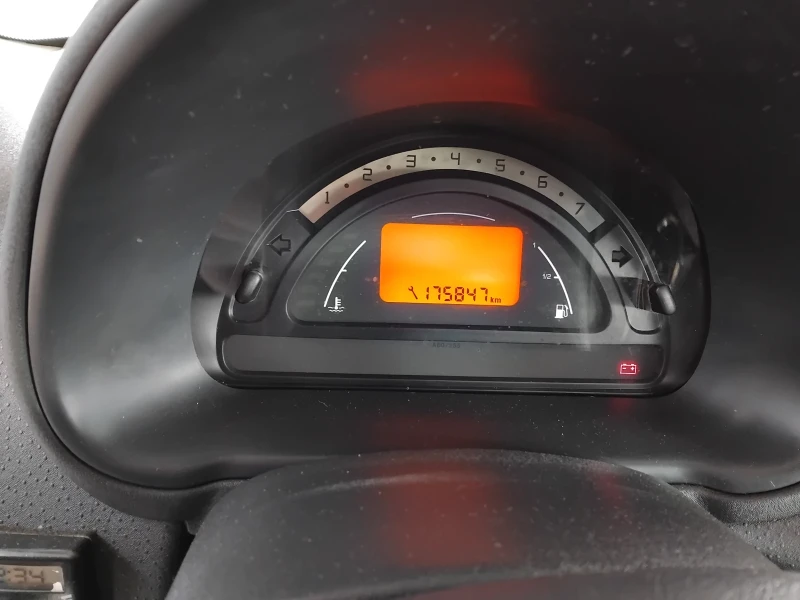 Citroen C3, снимка 12 - Автомобили и джипове - 52930582