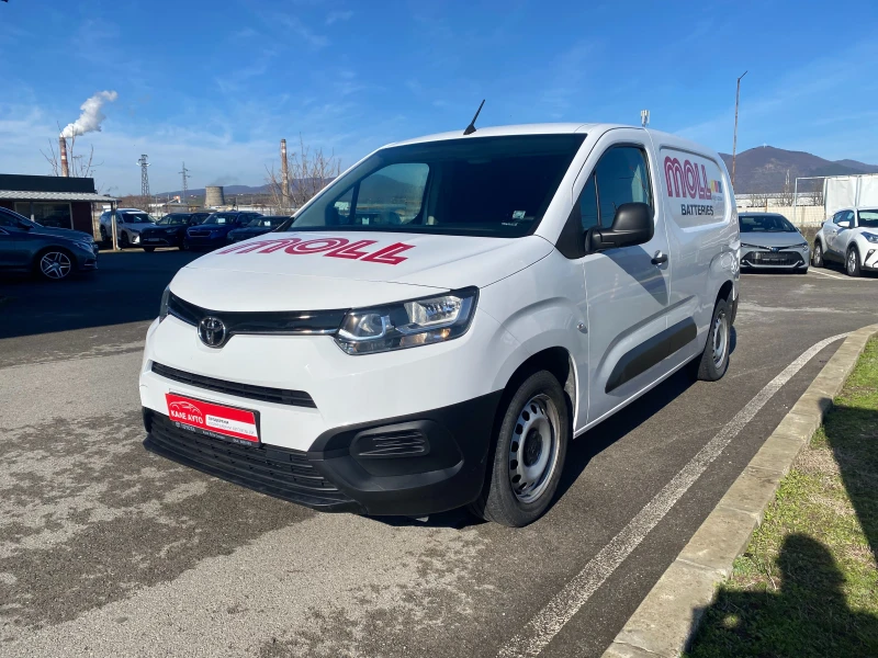 Toyota Proace City 1.2T MT, снимка 8 - Автомобили и джипове - 53474450