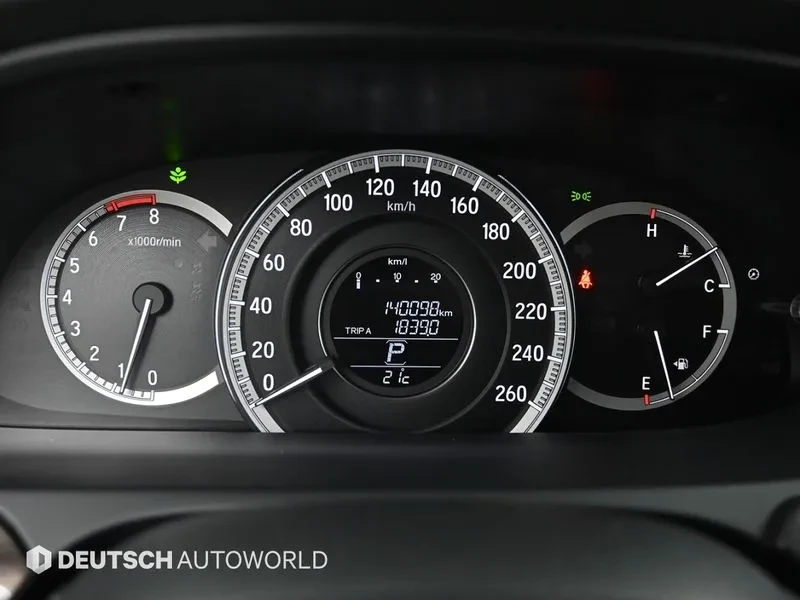 Honda Accord  2.4, снимка 6 - Автомобили и джипове - 55207397