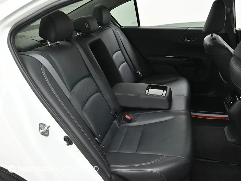 Honda Accord  2.4, снимка 12 - Автомобили и джипове - 55207397
