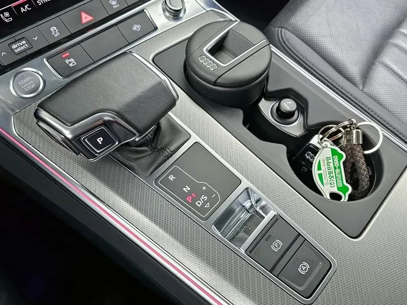 Audi A6 2.0 TFSI Quattro - САМО 30% АВАНС, снимка 9 - Автомобили и джипове - 56293777
