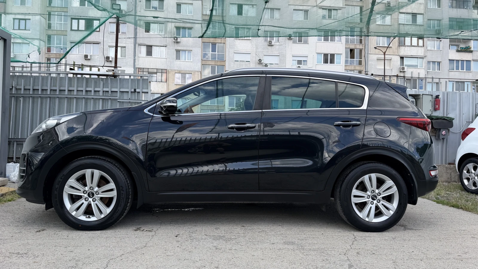 Kia Sportage 1.7CRDi* 116hp* 2017год.* Apple* CarPlay* * * , снимка 3 - Автомобили и джипове - 43337363