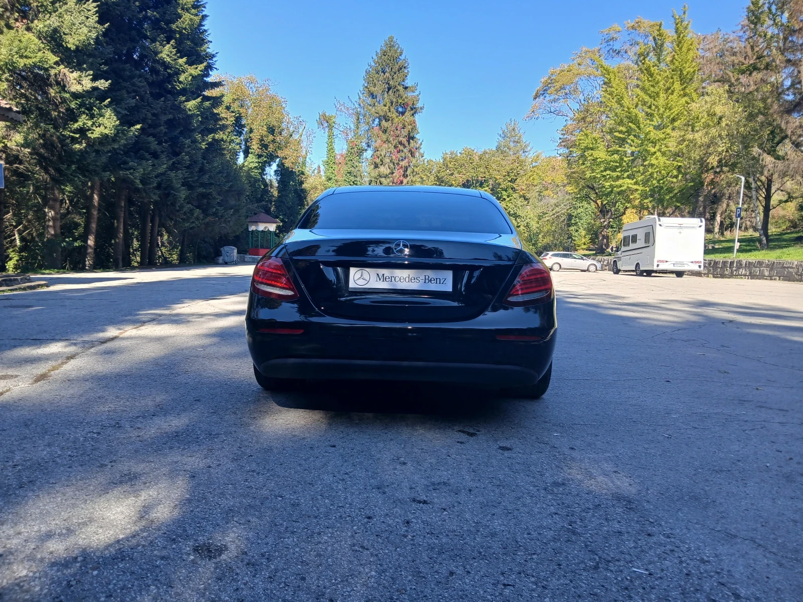 Mercedes-Benz E 220 220 d - изображение 9