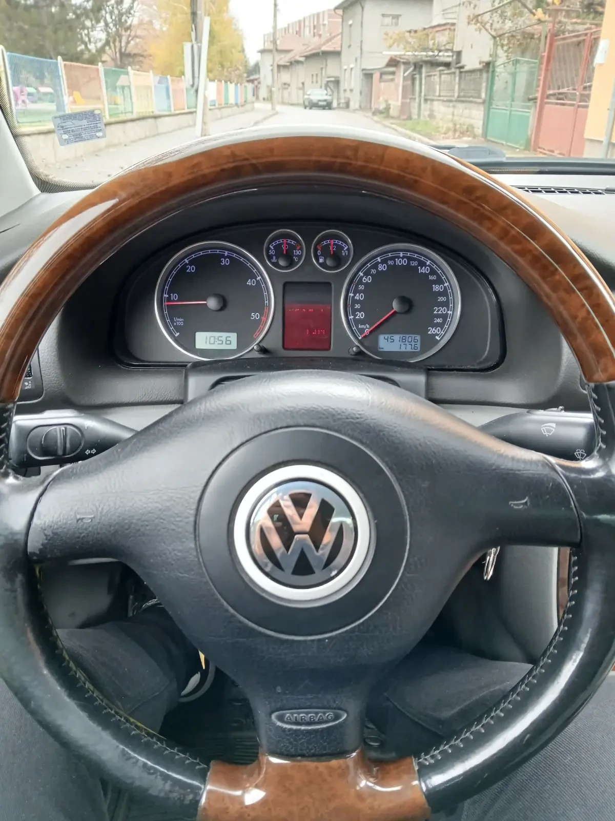 VW Passat 1.9TDI 131КС 6СК НОВИ ЗИМНИ ГУМИ  - изображение 7