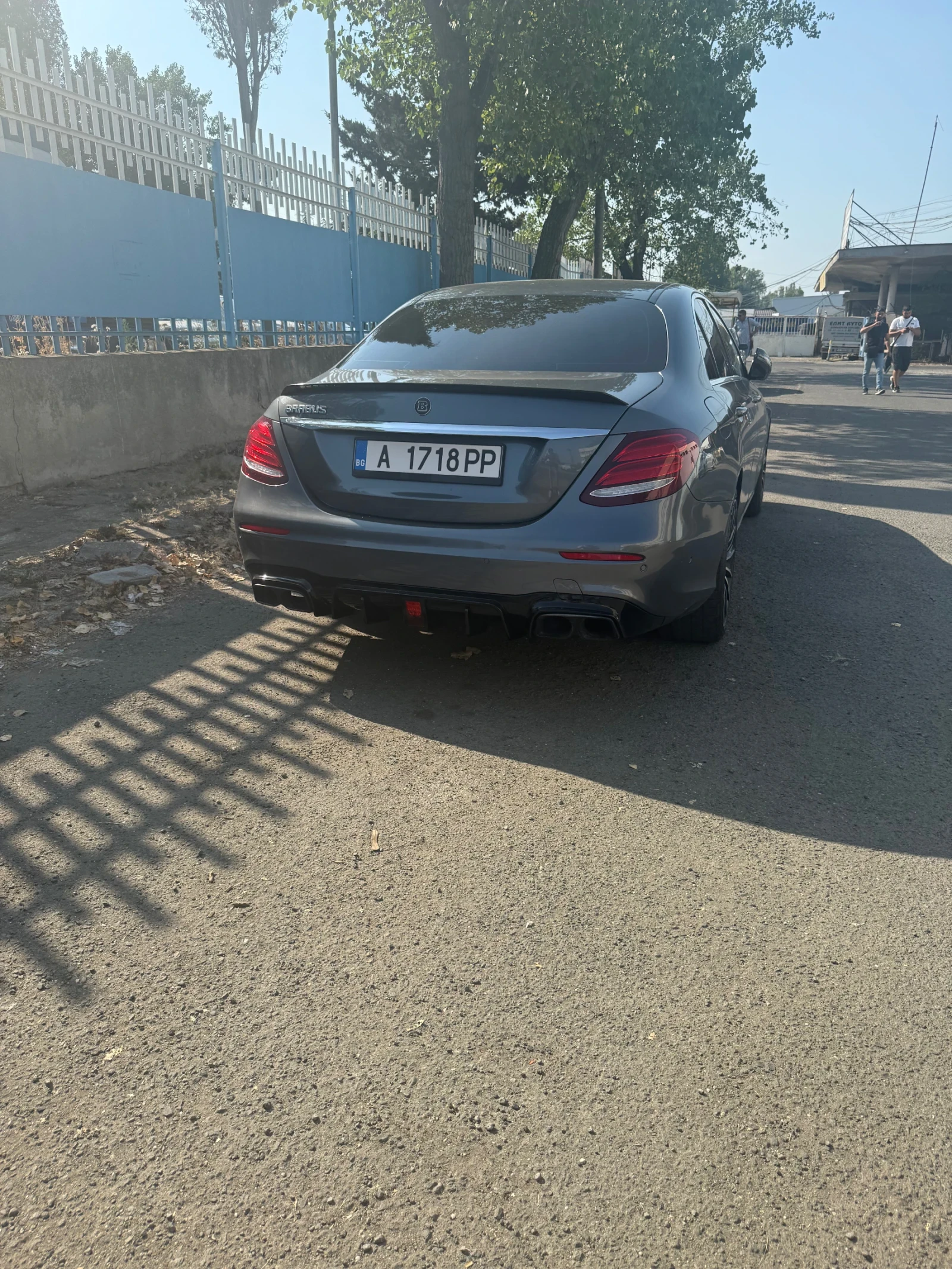 Mercedes-Benz E 220 CDI/Brabus Packet/DIGITAL/HEAD-UP/360/ - изображение 3