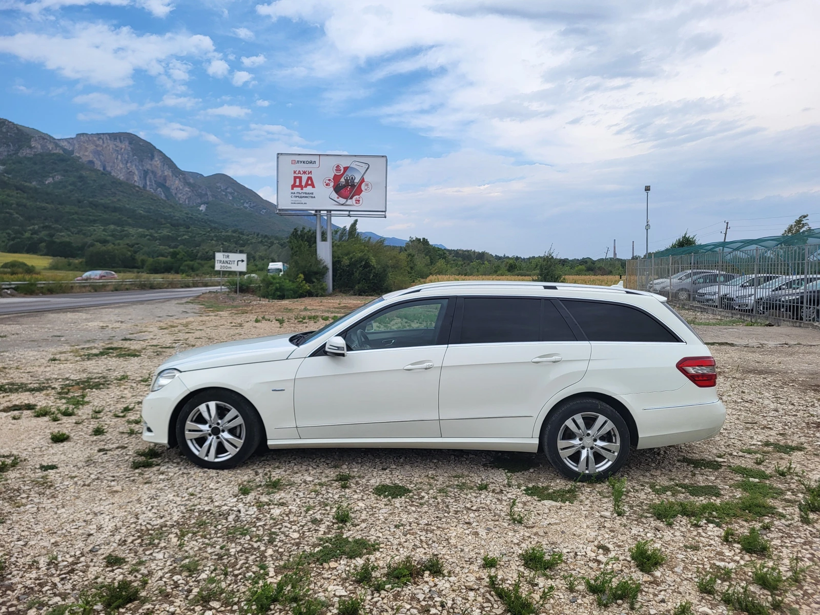 Mercedes-Benz E 220 2.2CDi - изображение 2