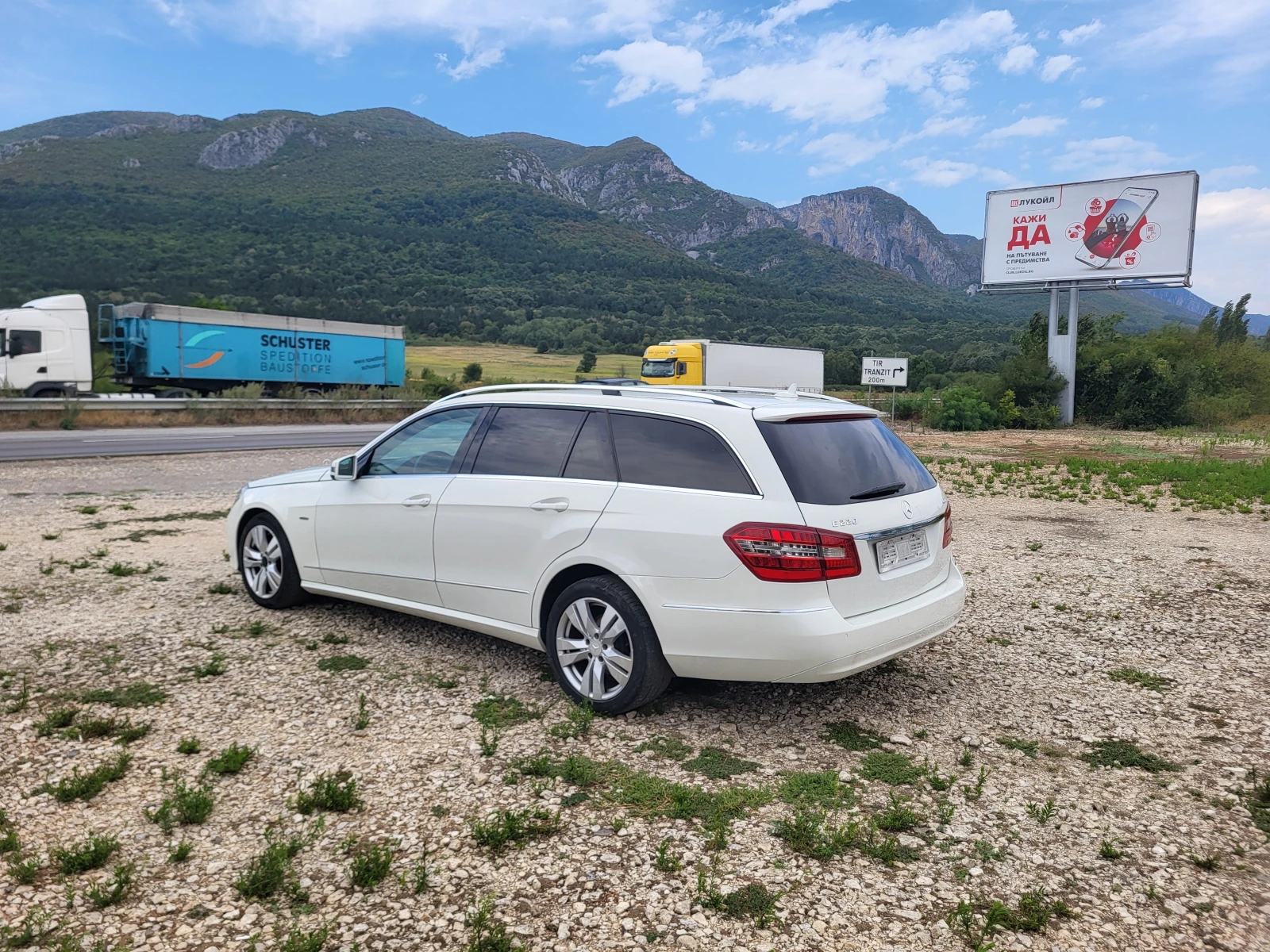 Mercedes-Benz E 220 2.2CDi - изображение 3
