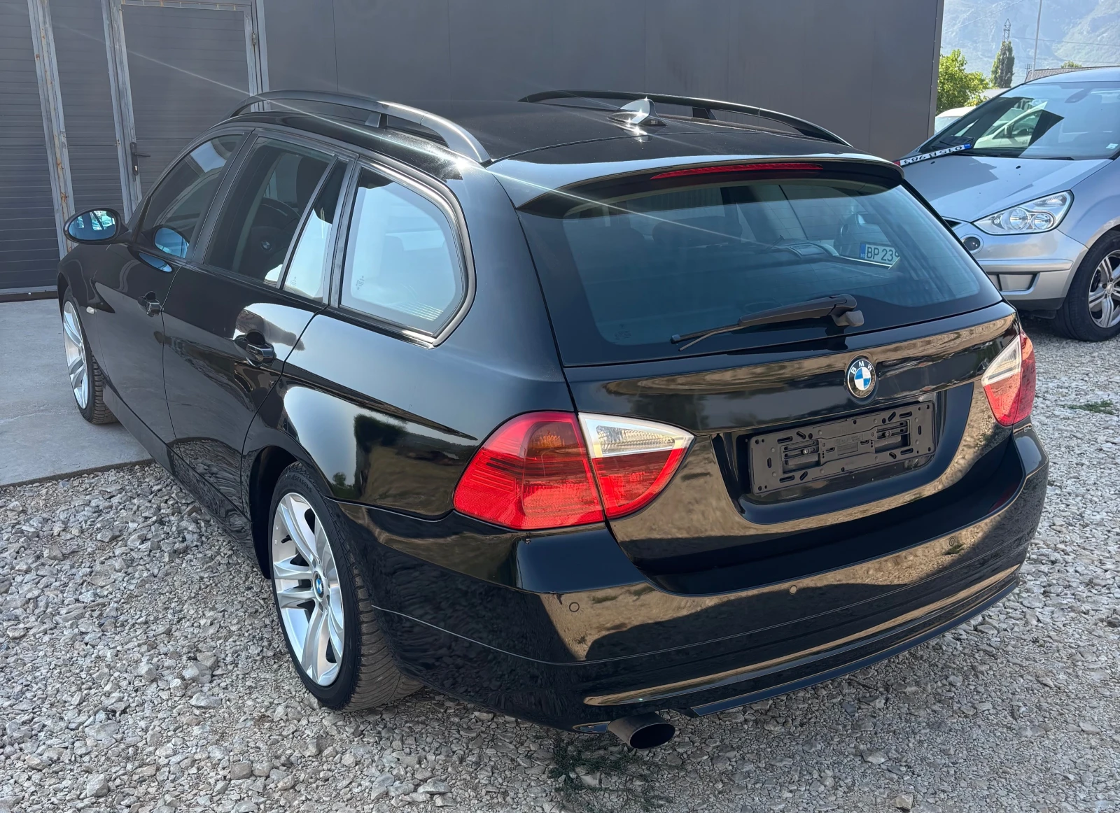 BMW 320 2.0 D - изображение 8