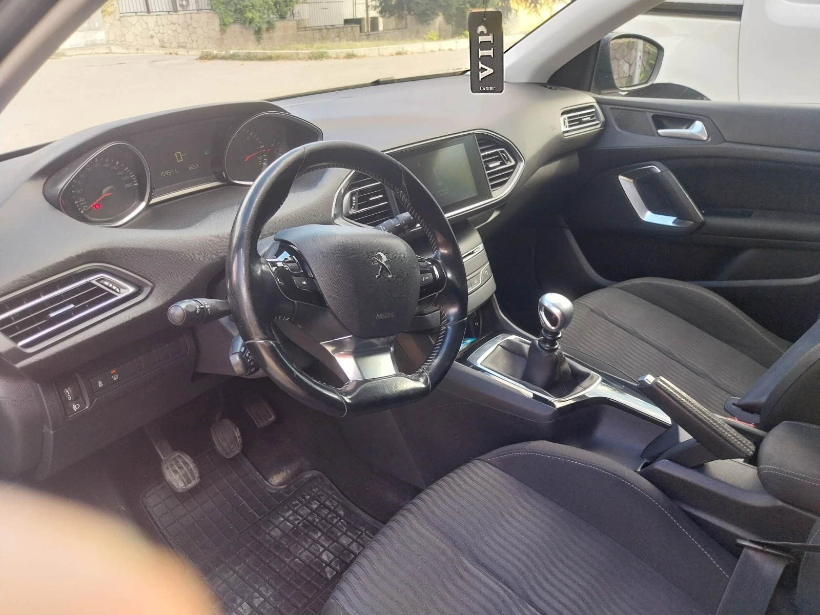 Peugeot 308  - изображение 7