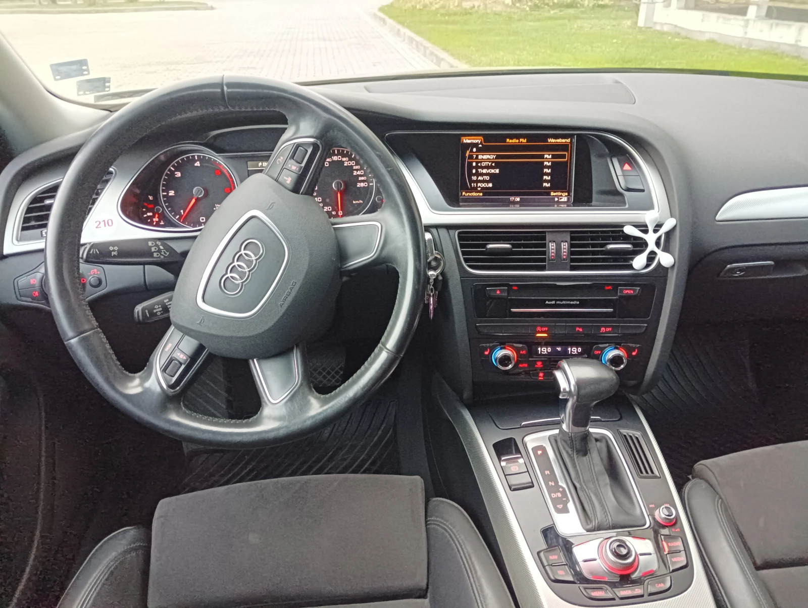 Audi A4 2.0TDI . QUATTRO, 190 PS | Mobile.bg   11