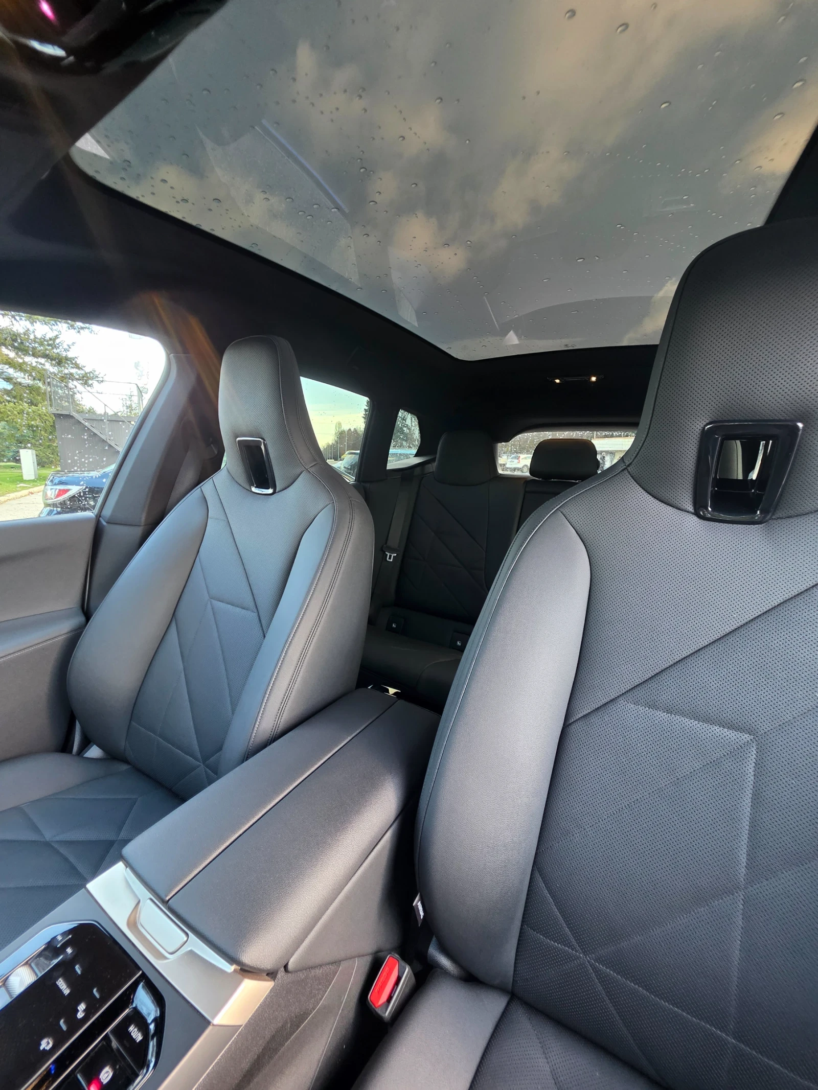 BMW iX xDrive40 Laser/360/SkyLounge/HK/СЕРТИФИКАТ - изображение 7