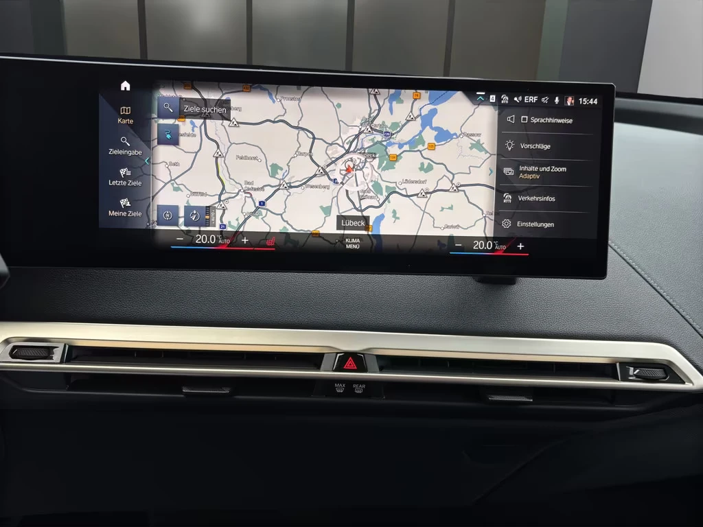 BMW iX xDrive40 Laser/360/SkyLounge/HK/СЕРТИФИКАТ - изображение 8