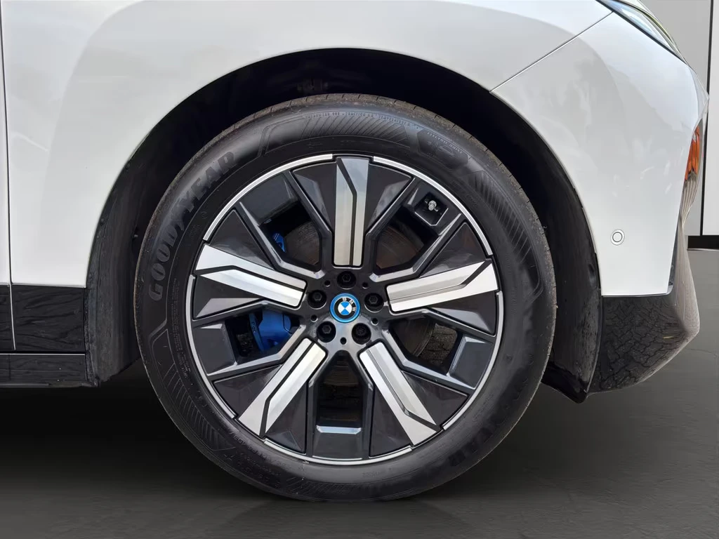 BMW iX xDrive40 Laser/360/SkyLounge/HK/ | Mobile.bg   15