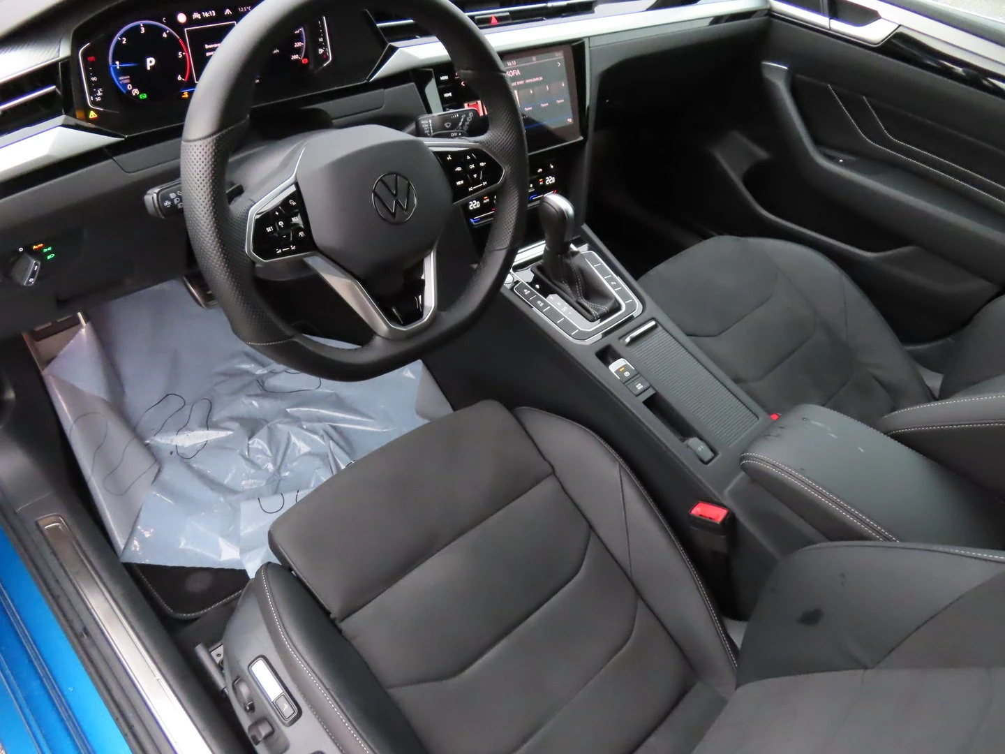 VW Arteon R-Line 2.0 TDI SCR DSG | Mobile.bg � ����������� 4