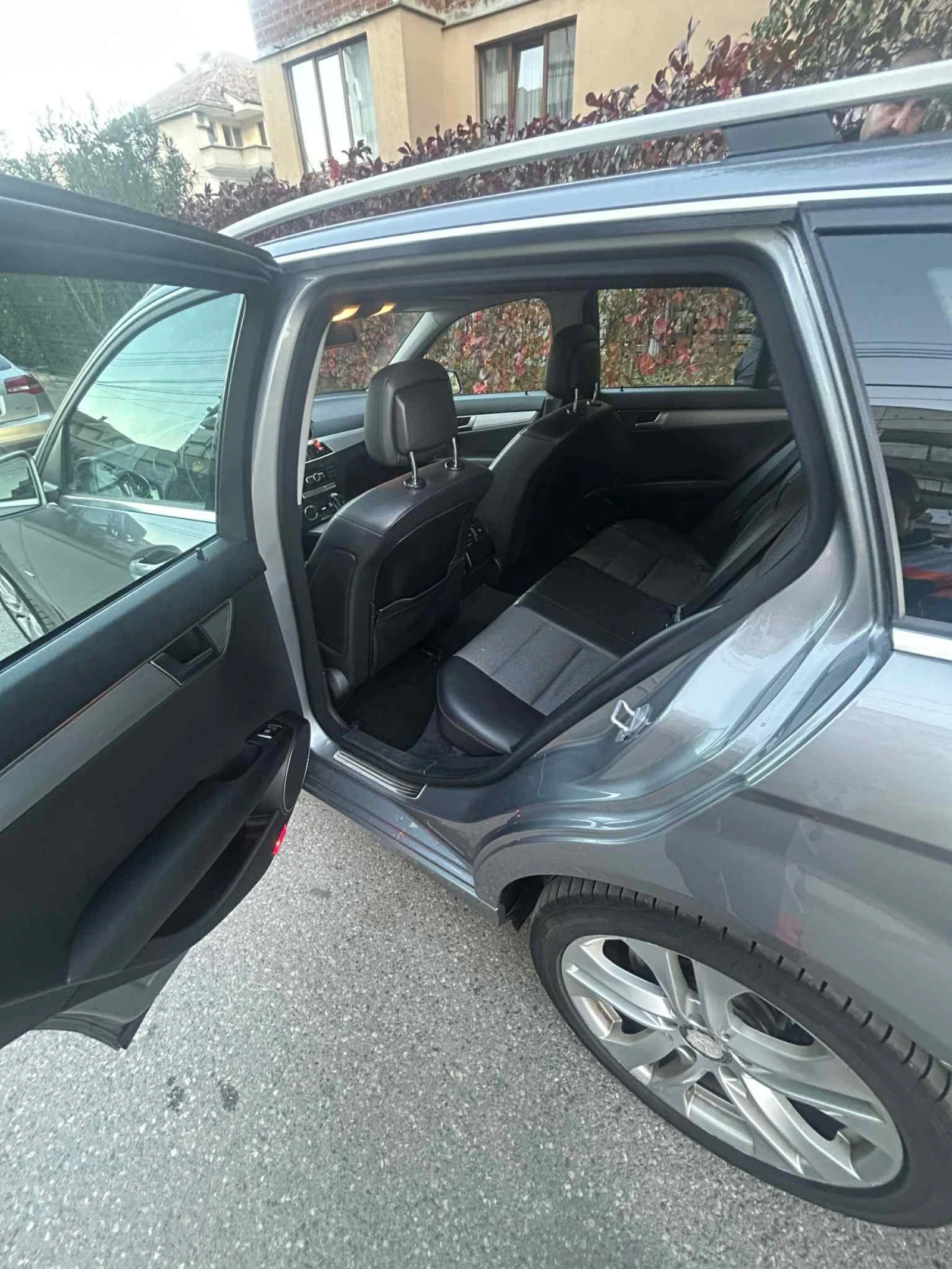 Mercedes-Benz C 250 C250CDI T 4m | Mobile.bg � ����������� 4