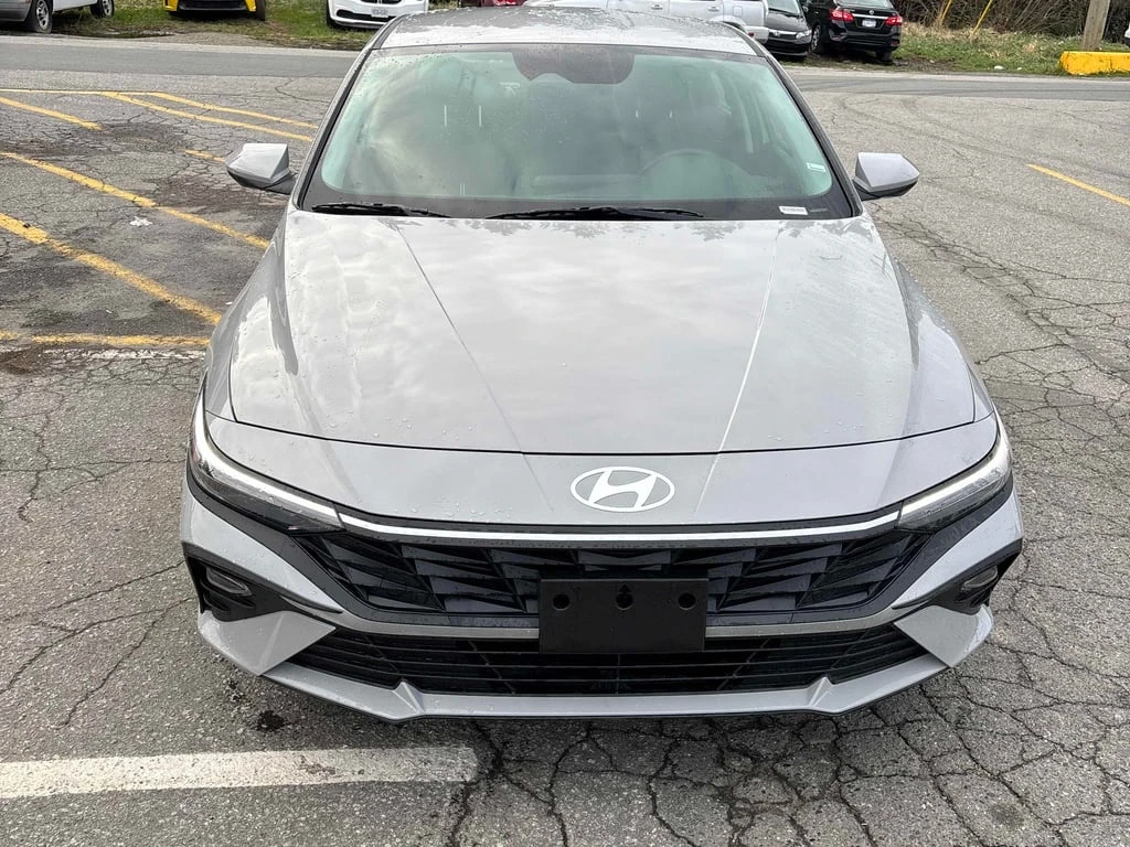 Hyundai Elantra * Preferred * CARFAX * БЕЗ ПЪРВОНАЧАЛНА ВНОСКА - изображение 6