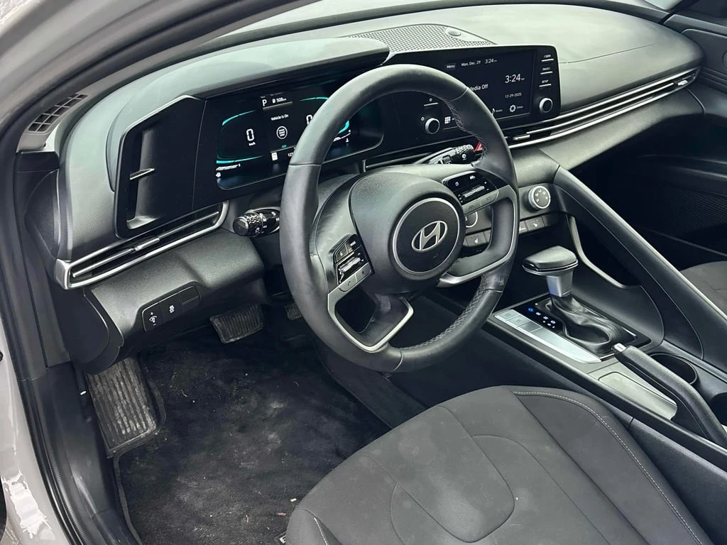 Hyundai Elantra * Preferred * CARFAX * БЕЗ ПЪРВОНАЧАЛНА ВНОСКА - изображение 5