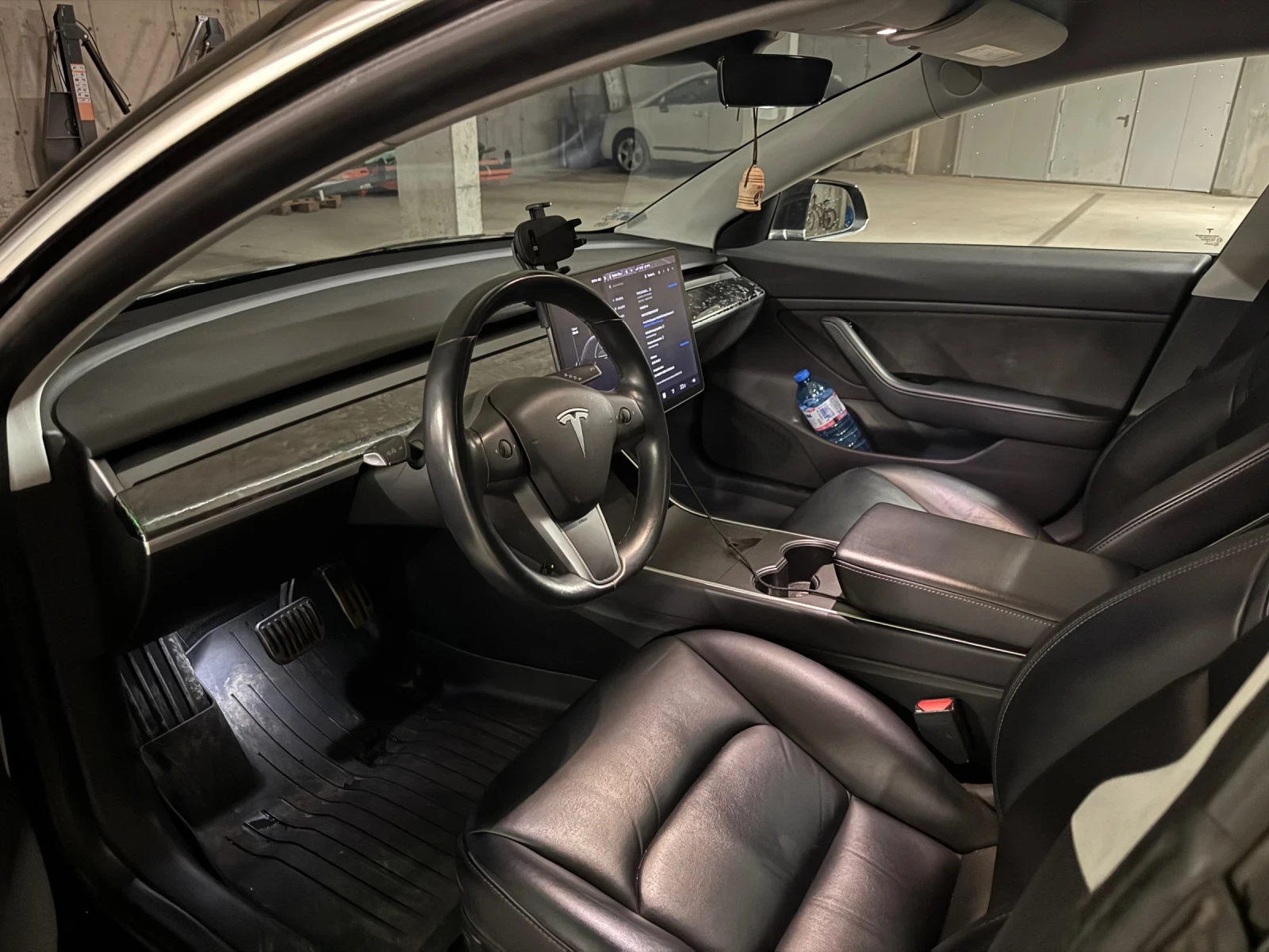 Tesla Model 3  - изображение 5