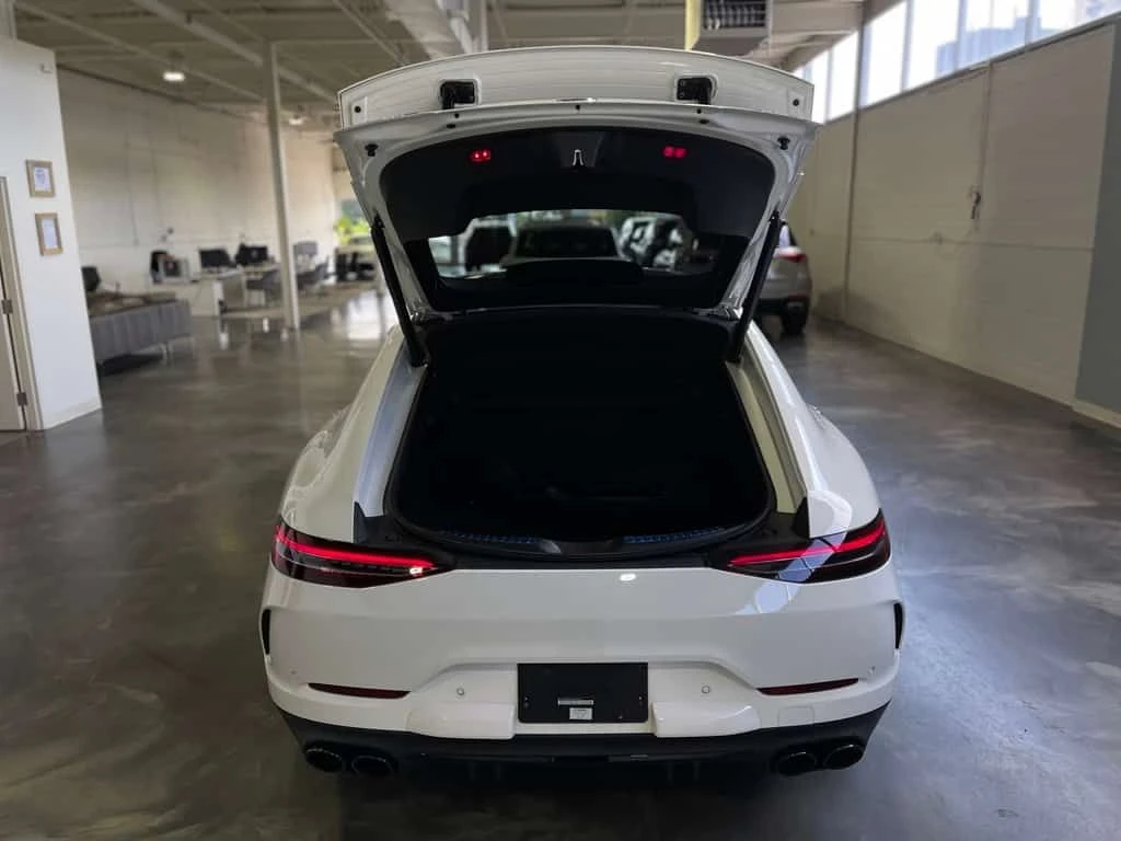 Mercedes-Benz AMG GT * 53 Sedan 4Matic+ | Night Package | Driver Assi *, снимка 8 - Автомобили и джипове - 53859137