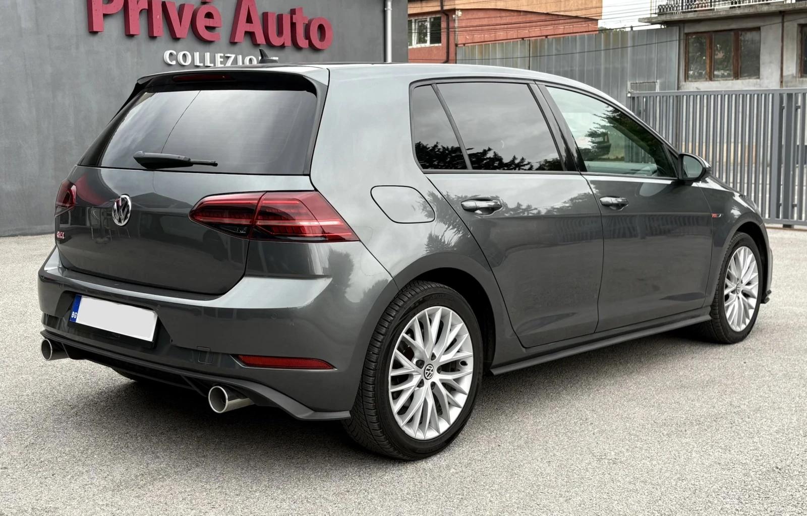 VW Golf 7.5, 1.5TGI, KEYLESS, DISTRONIC, снимка 6 - Автомобили и джипове - 54317778