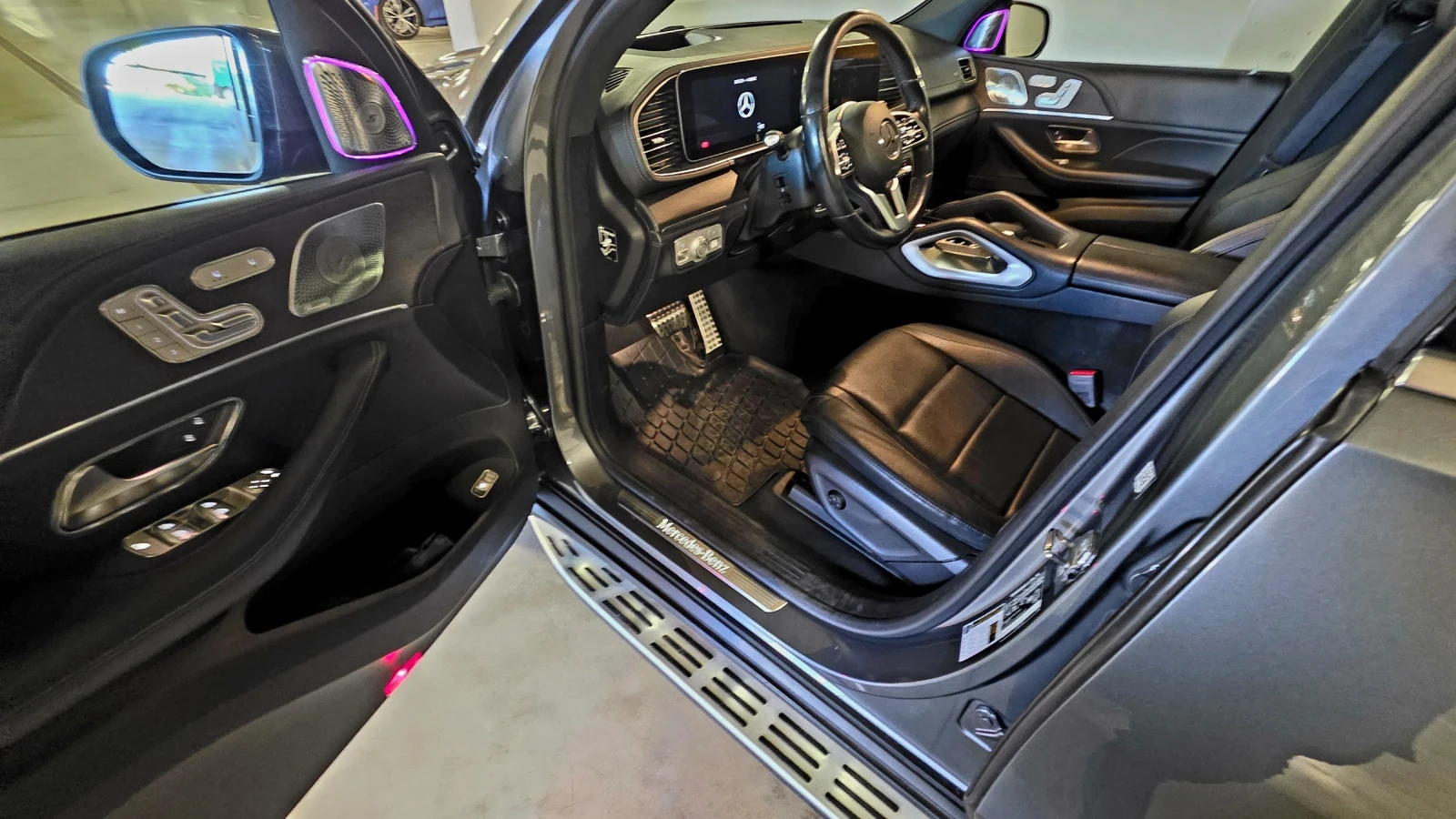 Mercedes-Benz GLE 450 DISTR+ * BURMESTER* HUD* 360* PANO, снимка 9 - Автомобили и джипове - 54608807