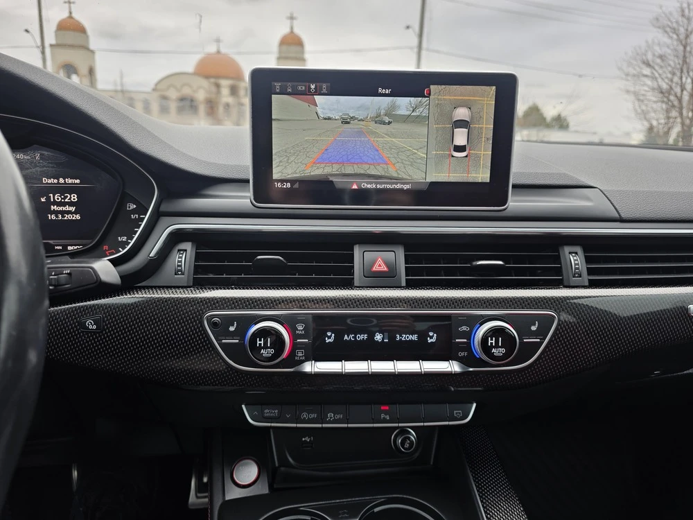 Audi S5 Technik * Keyless * CARFAX * АВТО КРЕДИТ * , снимка 13 - Автомобили и джипове - 54942257