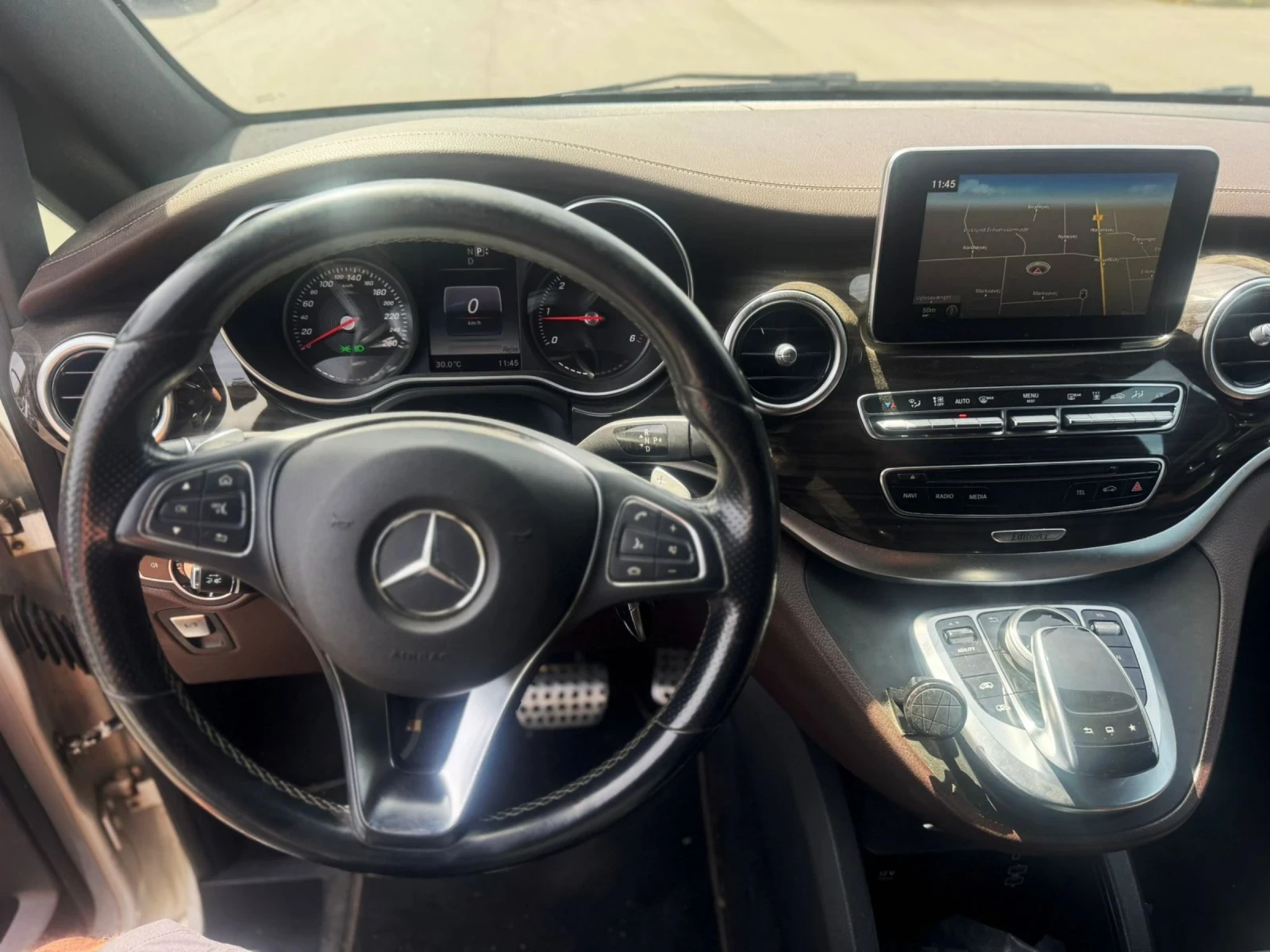 Mercedes-Benz V 300 Очакван Внос  V250d LongAMG LineDesignoEdition , снимка 5 - Автомобили и джипове - 55039218