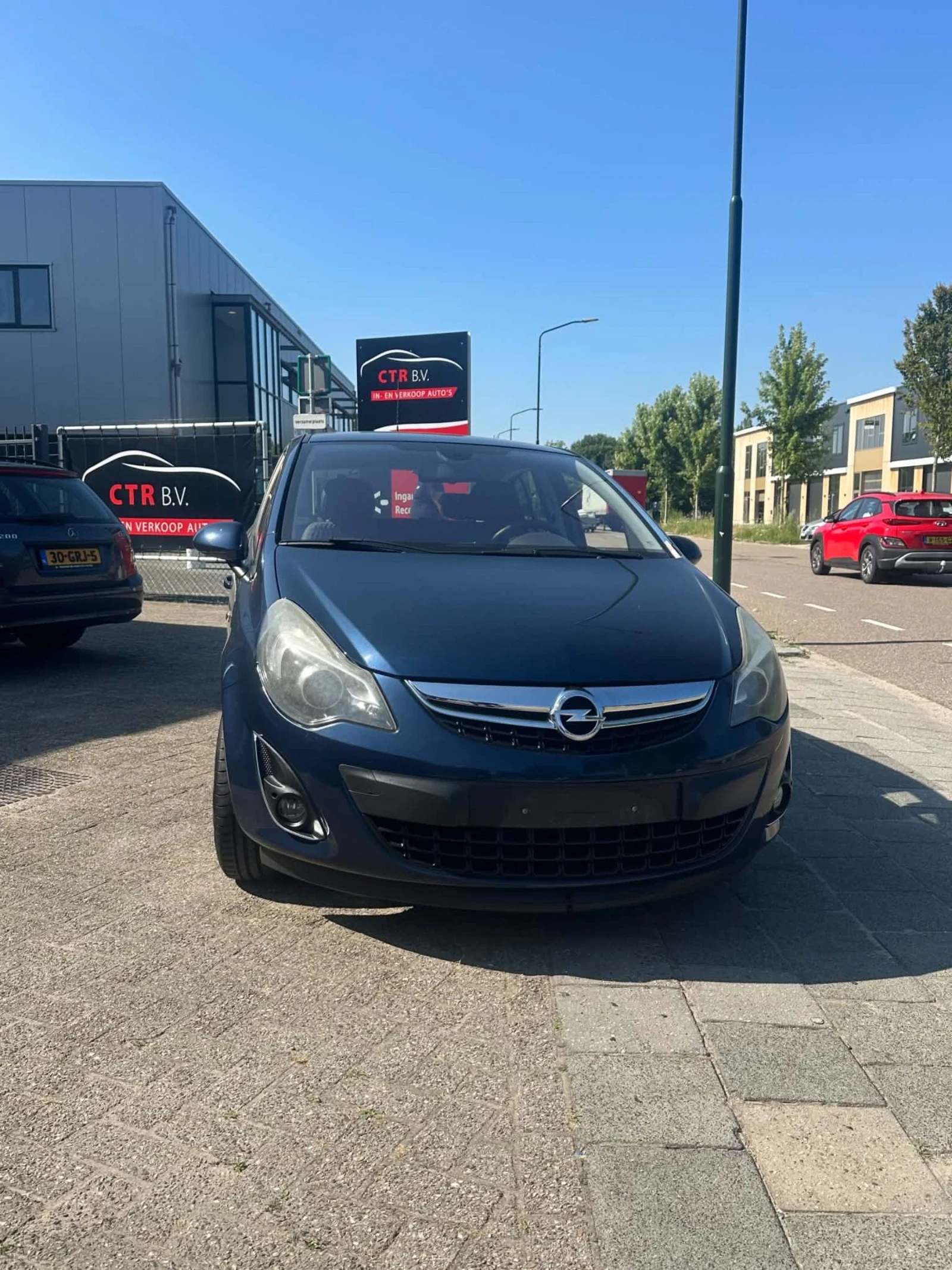 Opel Corsa, снимка 13 - Автомобили и джипове - 55253205
