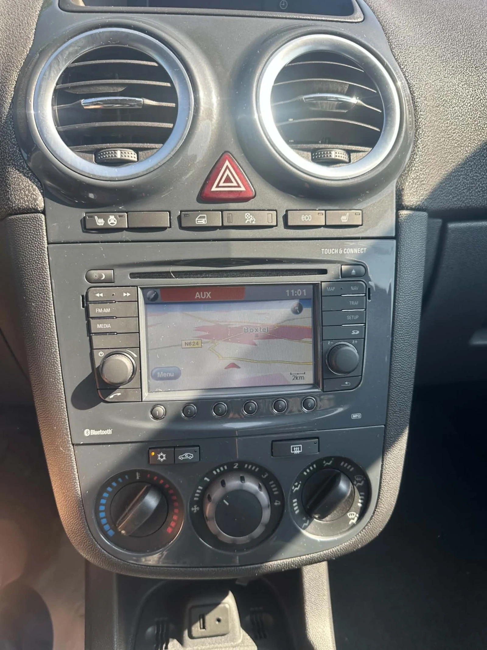 Opel Corsa, снимка 14 - Автомобили и джипове - 55253205