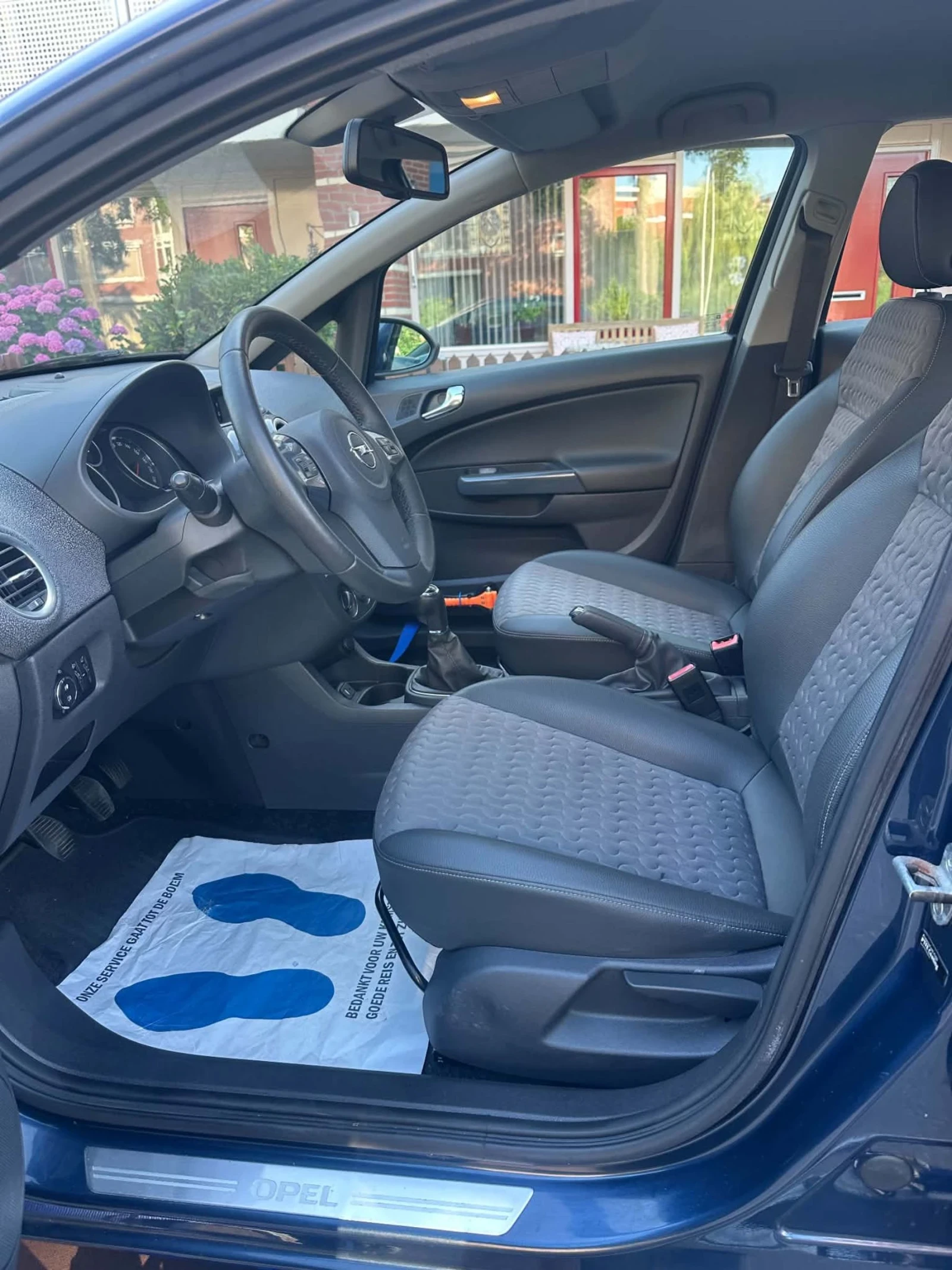 Opel Corsa, снимка 8 - Автомобили и джипове - 55253205