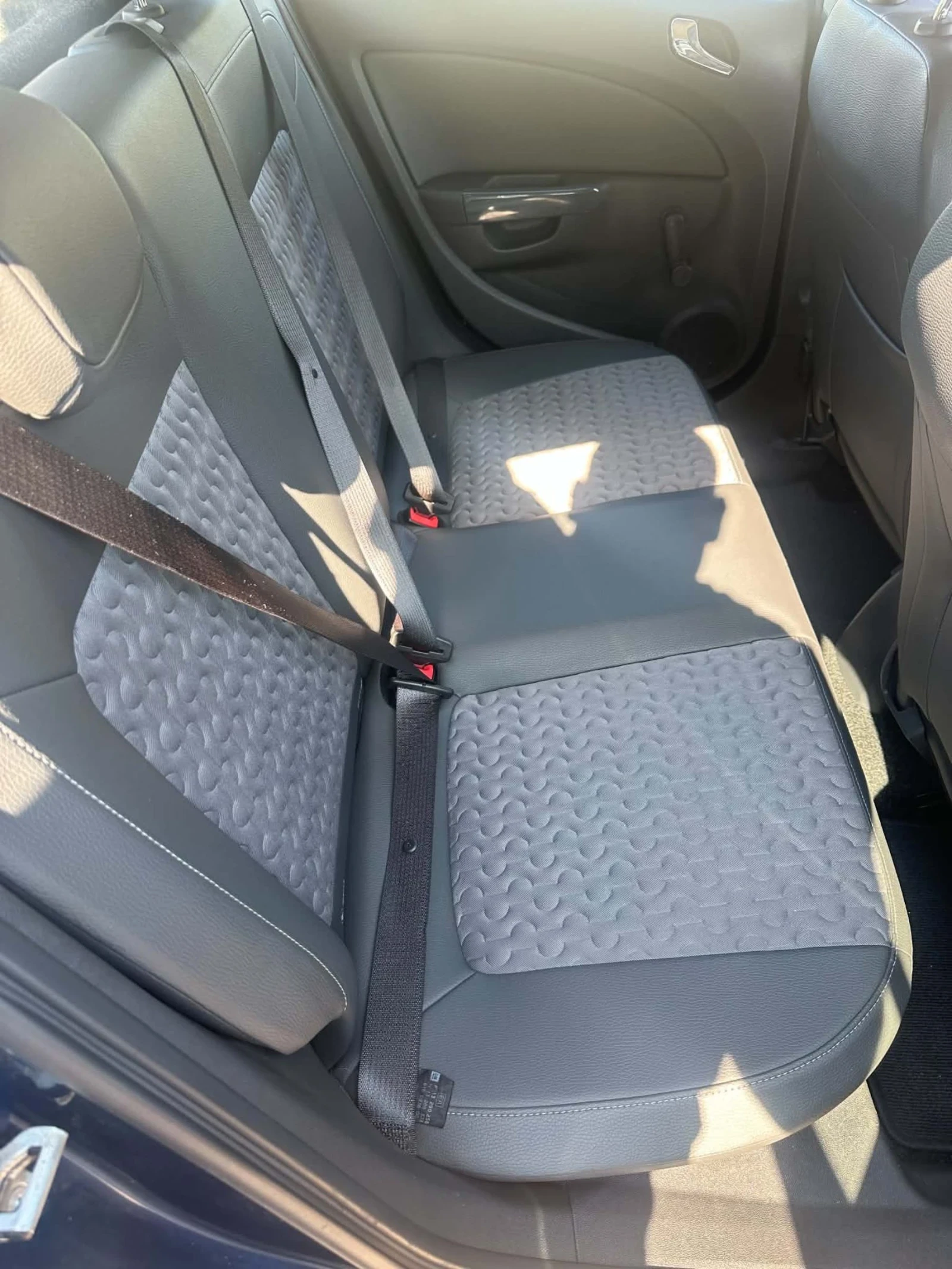 Opel Corsa, снимка 11 - Автомобили и джипове - 55253205