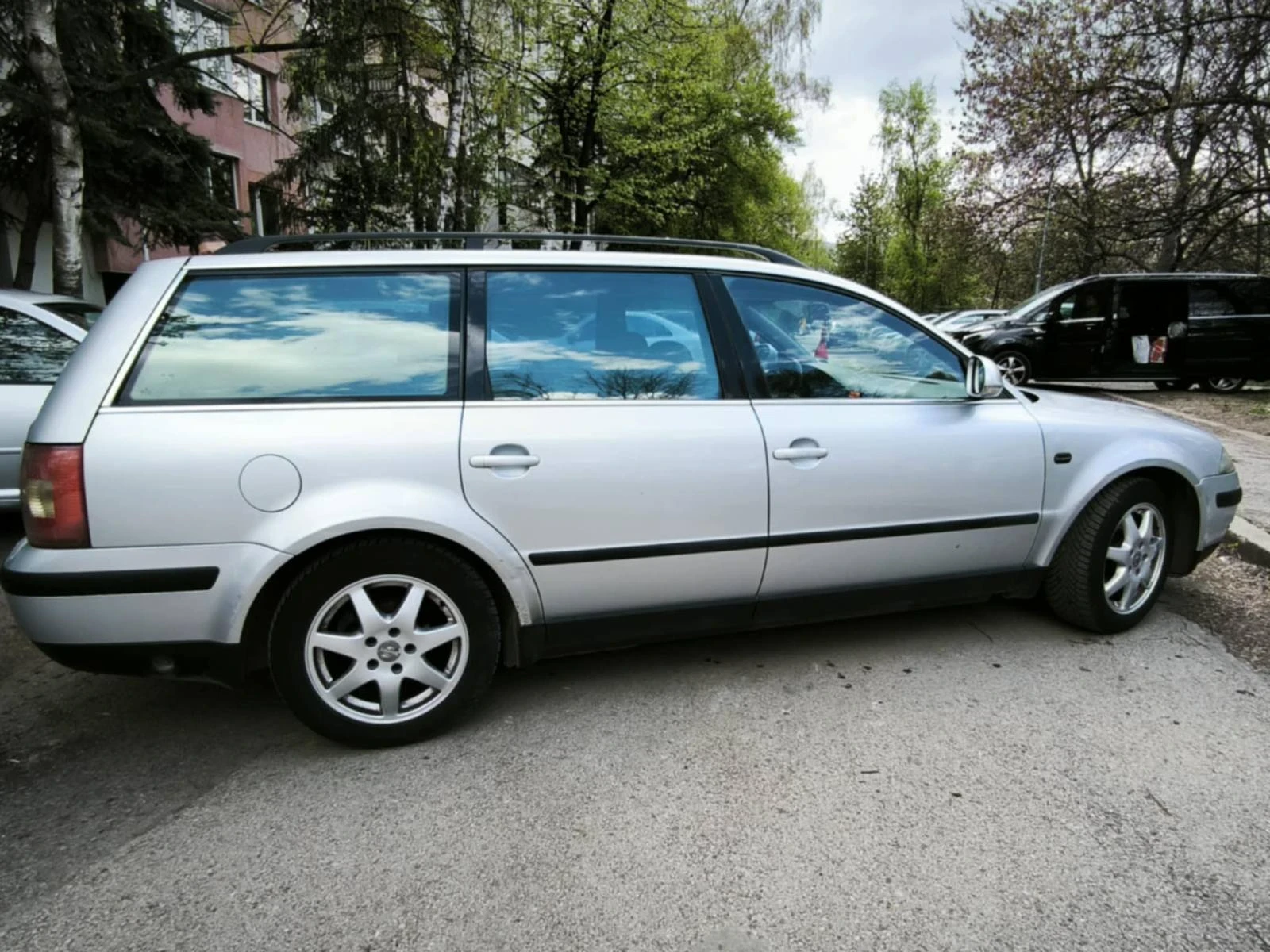 VW Passat, снимка 3 - Автомобили и джипове - 55261711