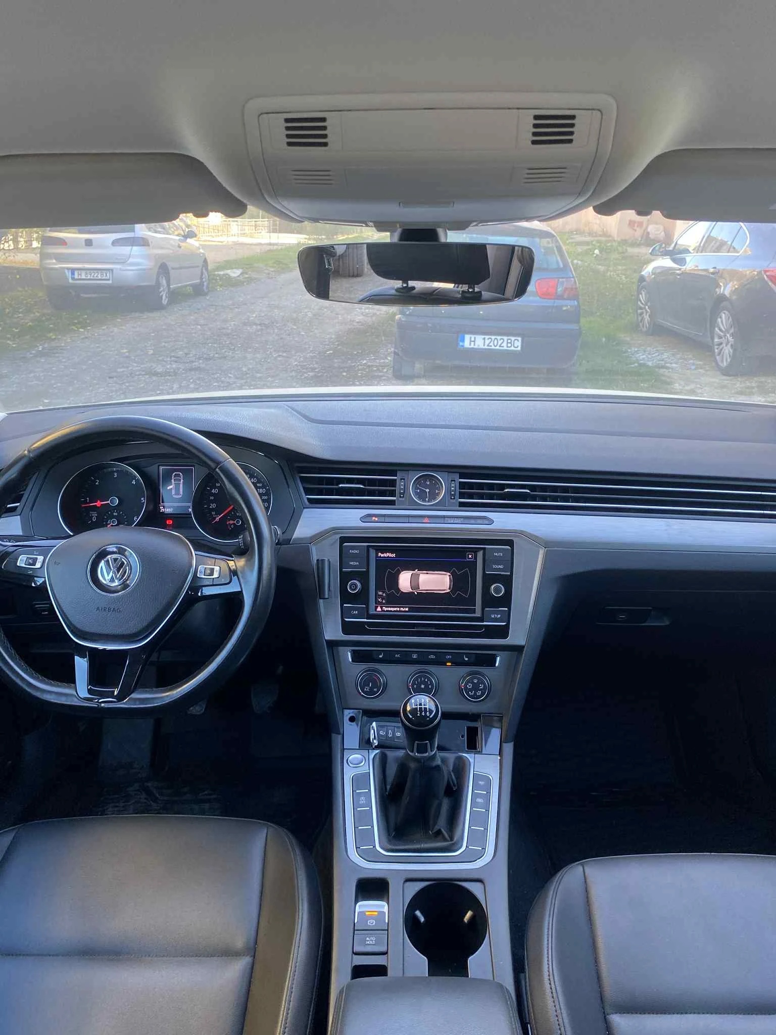 VW Passat B8, снимка 7 - Автомобили и джипове - 55351071