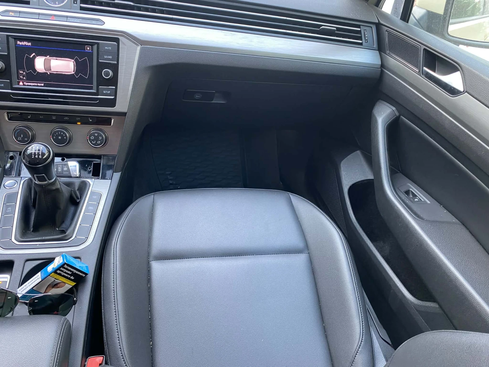 VW Passat B8, снимка 9 - Автомобили и джипове - 55351071