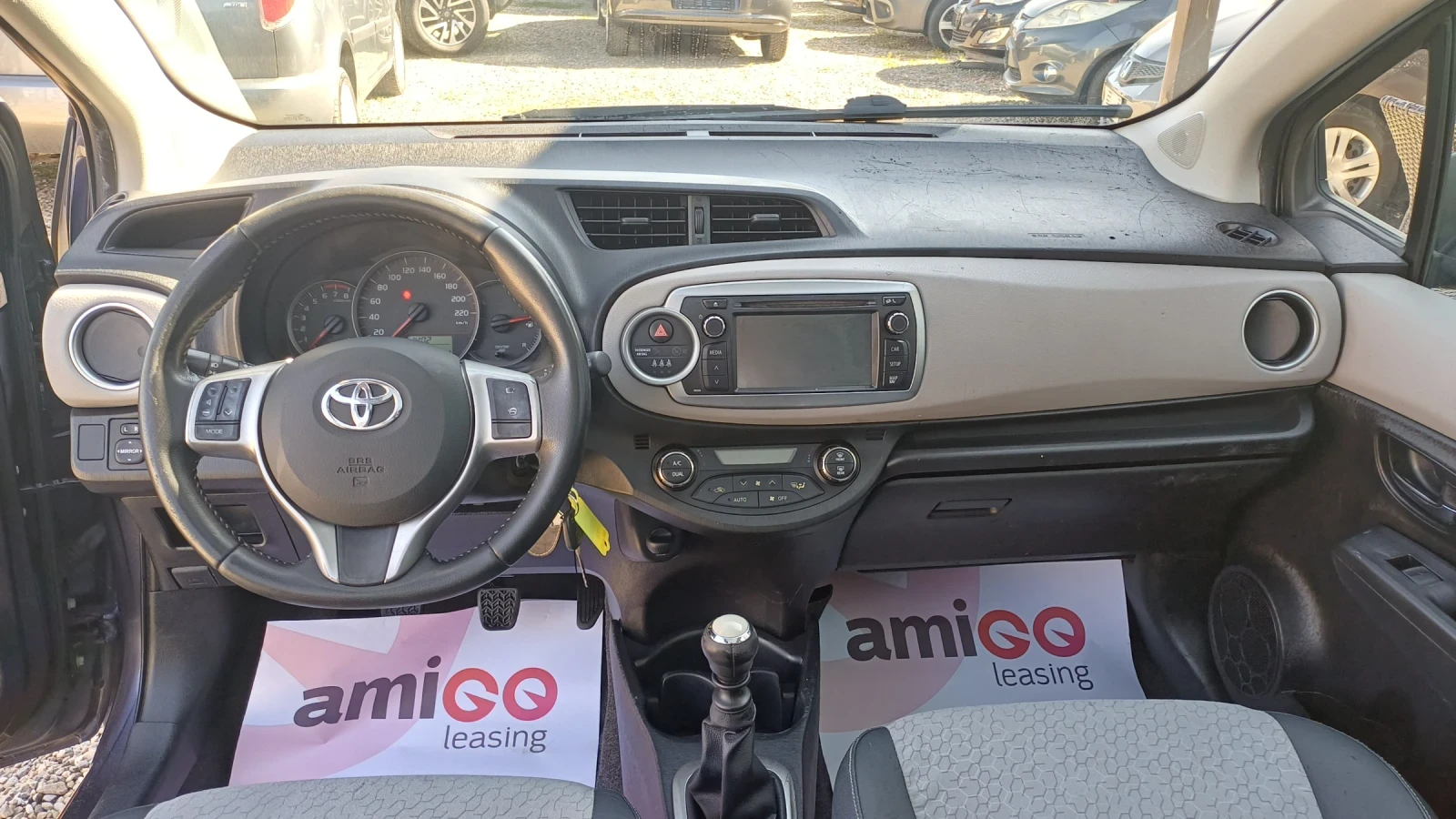 Toyota Yaris BENZ EURO 5B, снимка 8 - Автомобили и джипове - 55442395