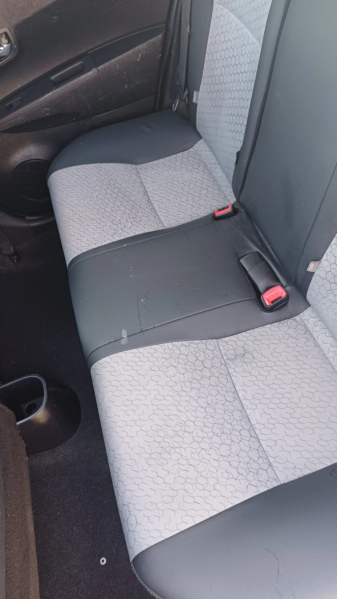 Toyota Yaris BENZ EURO 5B, снимка 12 - Автомобили и джипове - 55442395