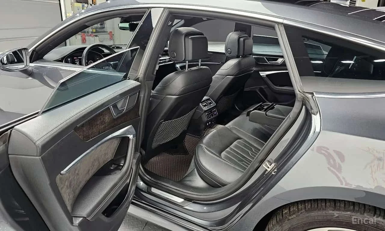 Audi A7 * 50 TDI Quattrp Premium * CARFAX * ЦЕНА ДО БГ, снимка 11 - Автомобили и джипове - 55499577