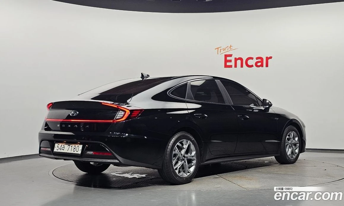 Hyundai Sonata 2.0 Smart, снимка 2 - Автомобили и джипове - 55676664