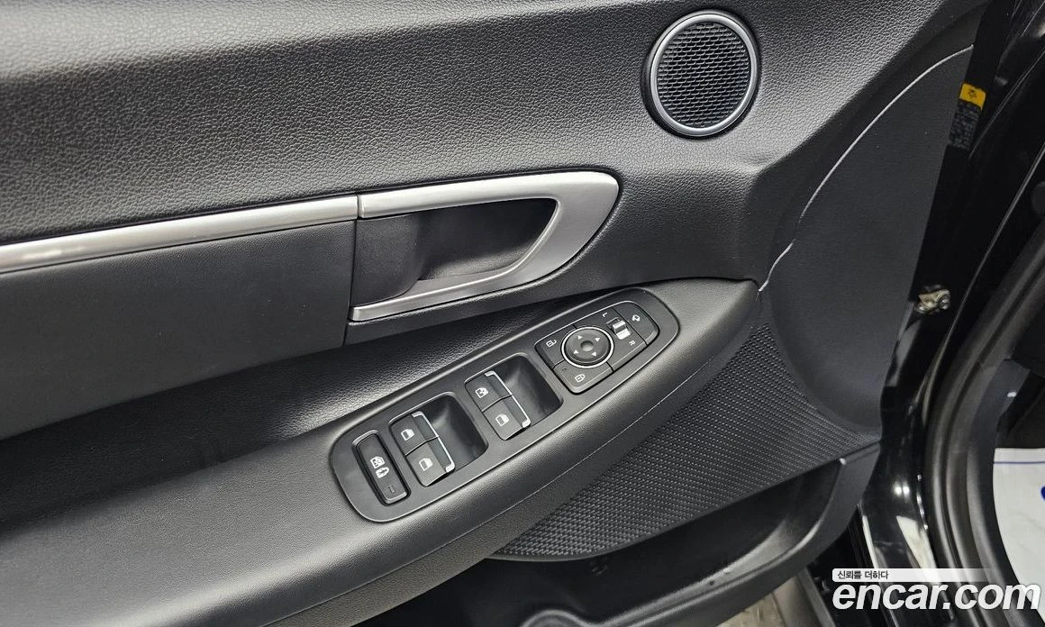 Hyundai Sonata 2.0 Smart, снимка 13 - Автомобили и джипове - 55676664