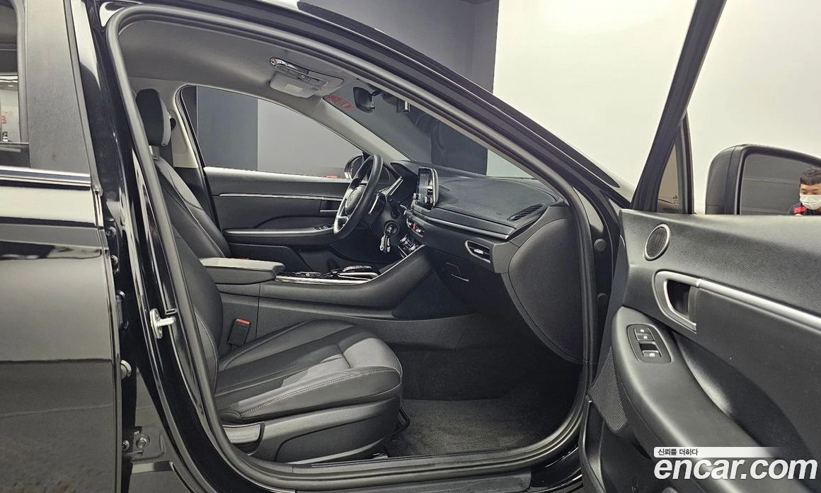 Hyundai Sonata 2.0 Smart, снимка 12 - Автомобили и джипове - 55676664
