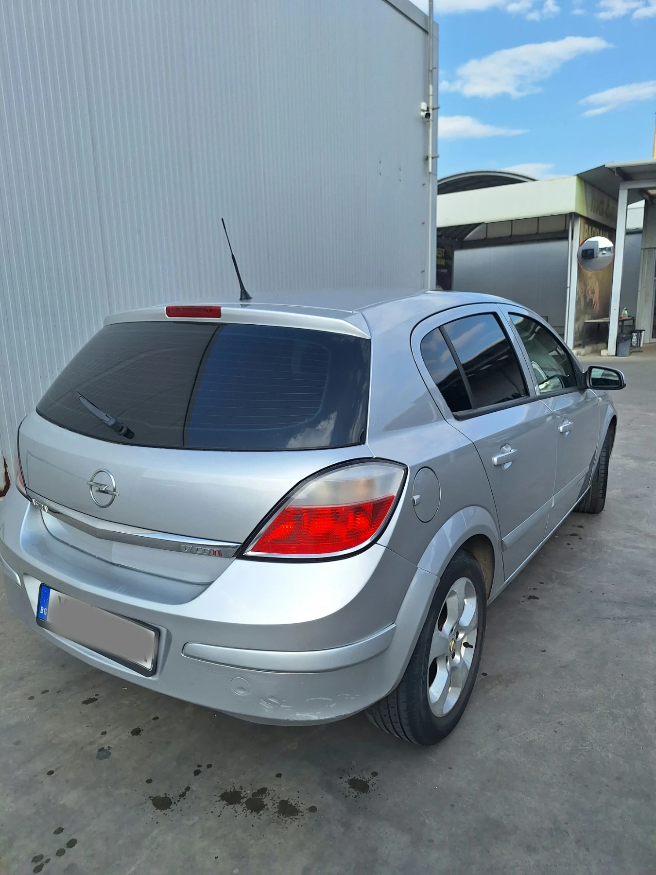 Opel Astra Astra H, снимка 2 - Автомобили и джипове - 55745076