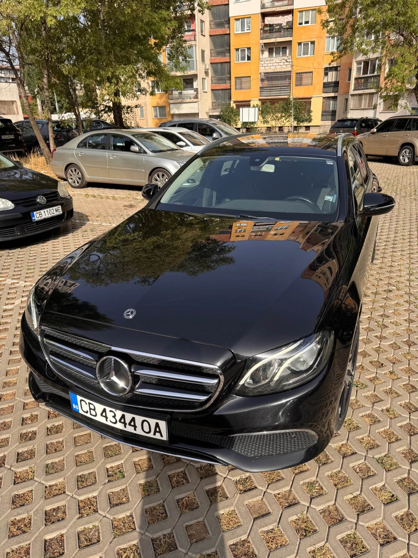 Mercedes-Benz E 220