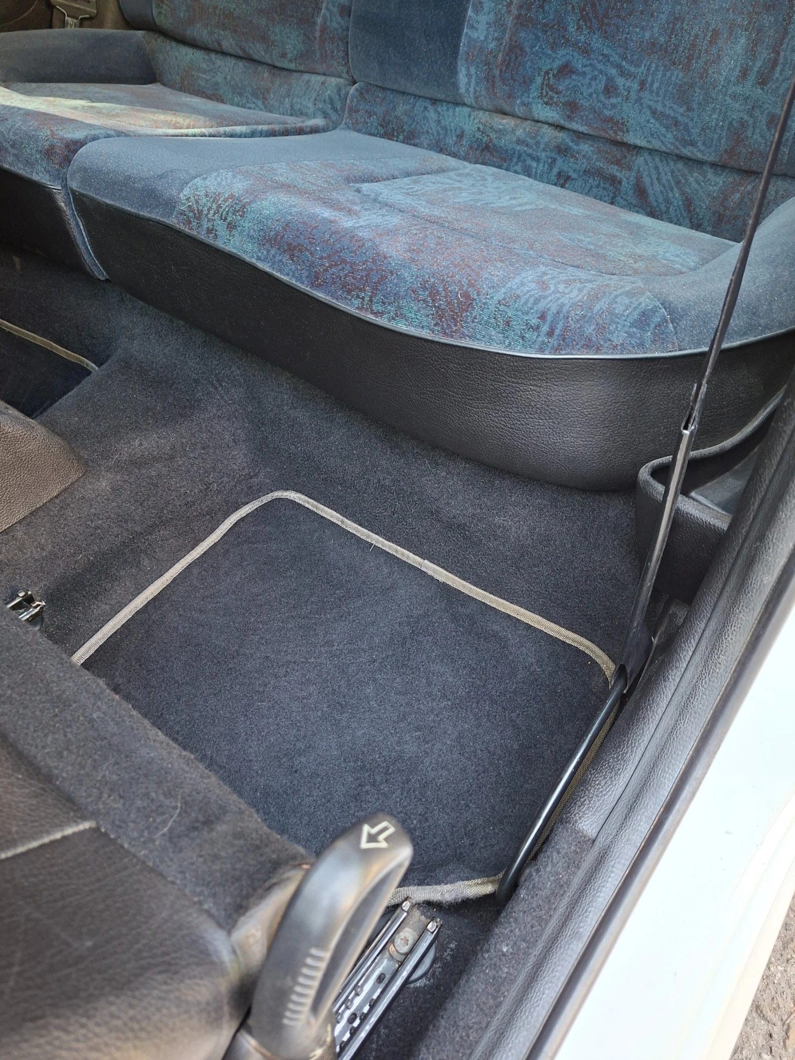 Peugeot 206, снимка 9 - Автомобили и джипове - 55867961