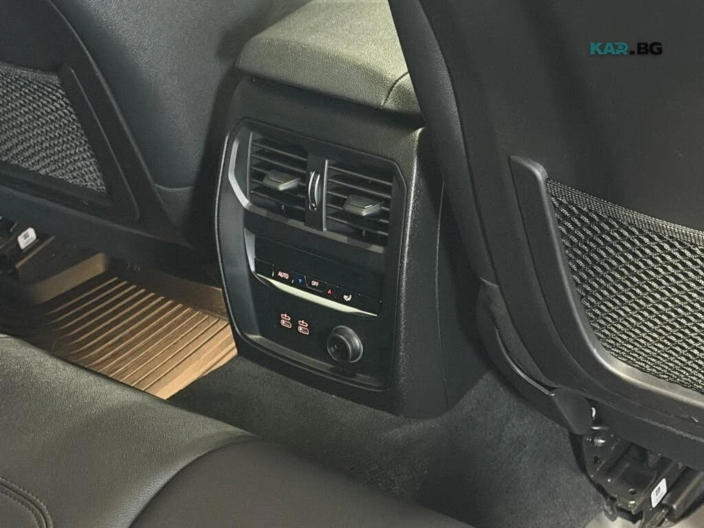 BMW 330 xDrive * АвтоКредит * (ЦЕНА ДО БГ), снимка 15 - Автомобили и джипове - 55972979