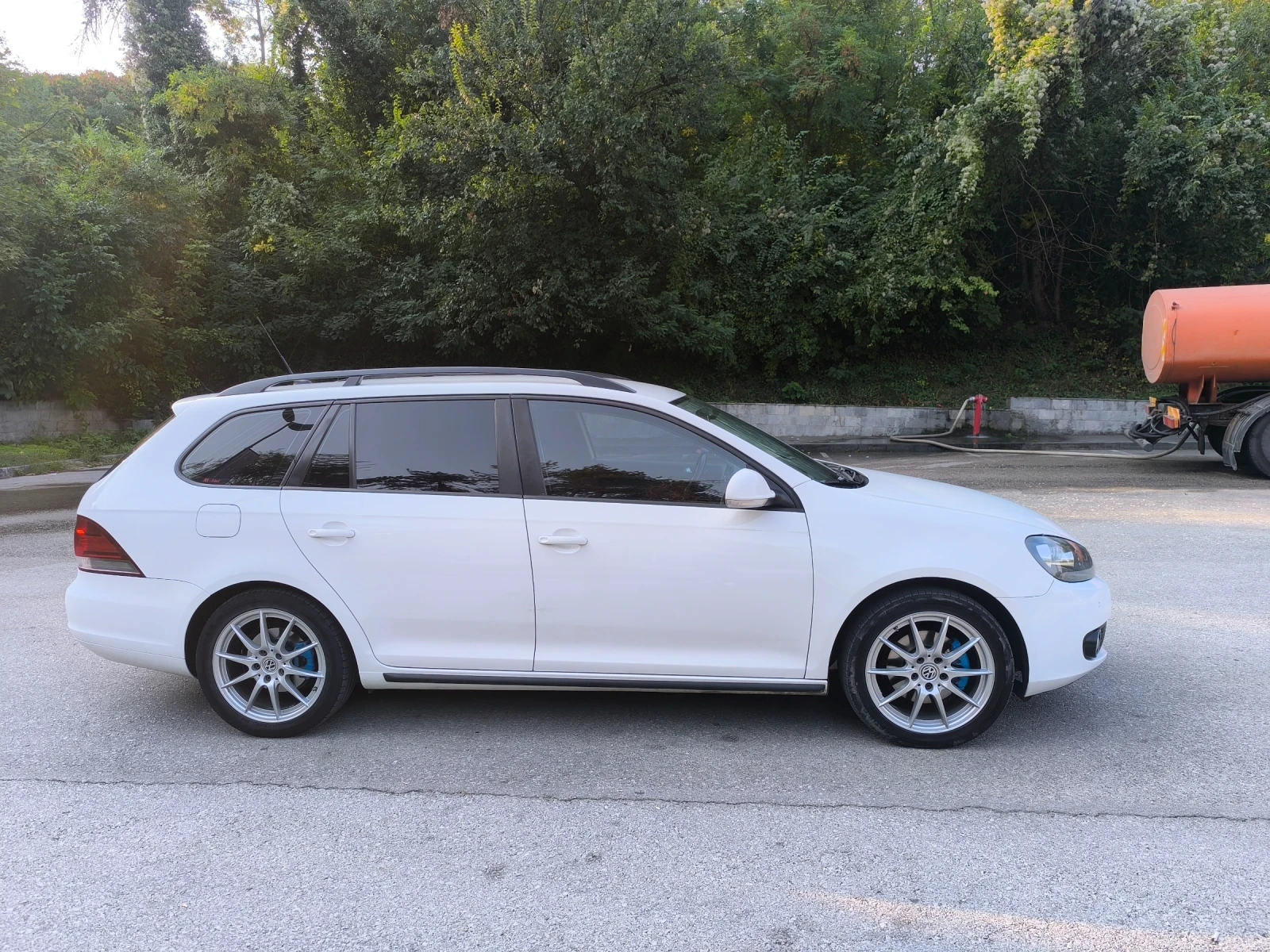VW Golf, снимка 3 - Автомобили и джипове - 56121834