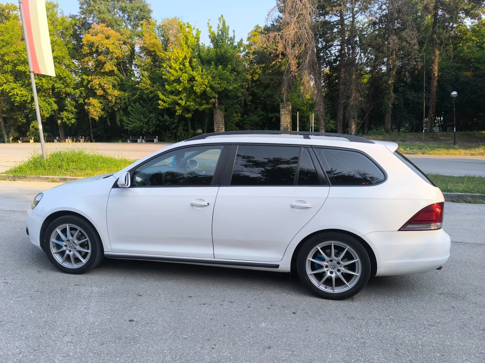 VW Golf, снимка 4 - Автомобили и джипове - 56121834