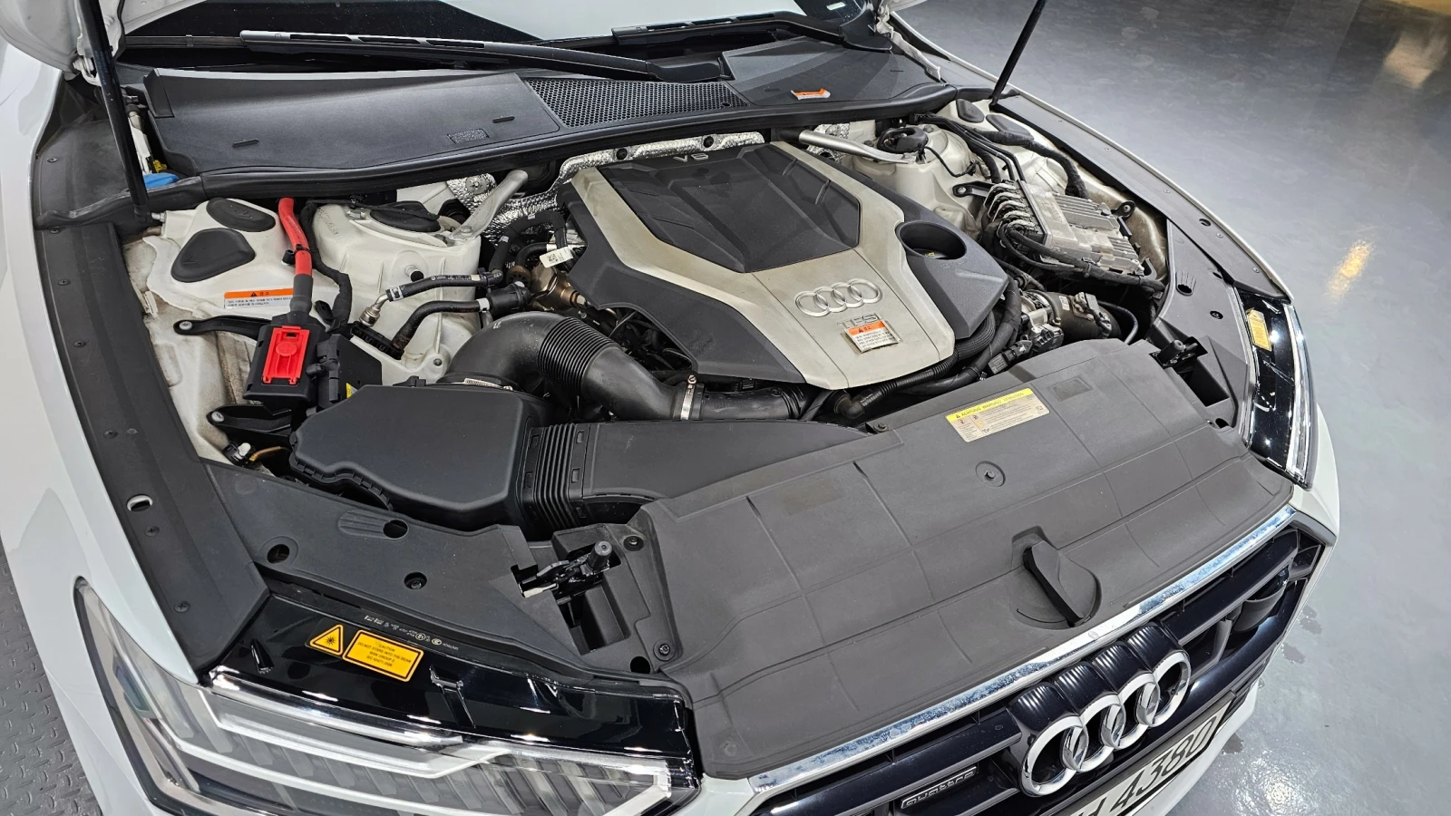 Audi A7 55 TFSI quattro* B&O* BLIND SPOT* 360* КРАЙНА ЦЕНА, снимка 6 - Автомобили и джипове - 56133673